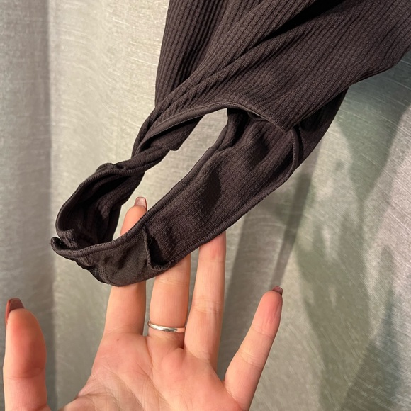 SKIMS Bodysuit - Picture 4 of 4